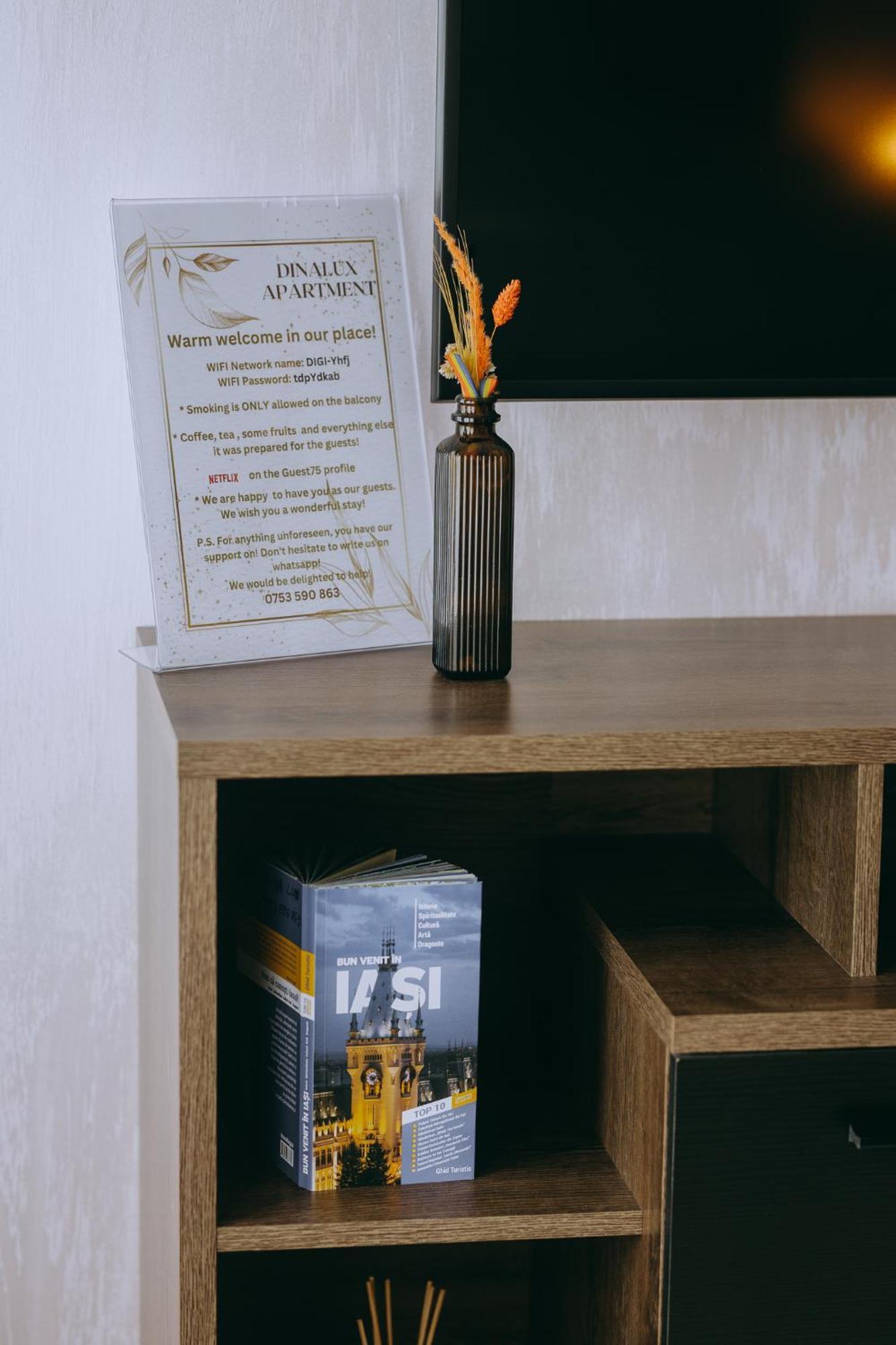 Dina Lux Iasi Apartment Екстериор снимка