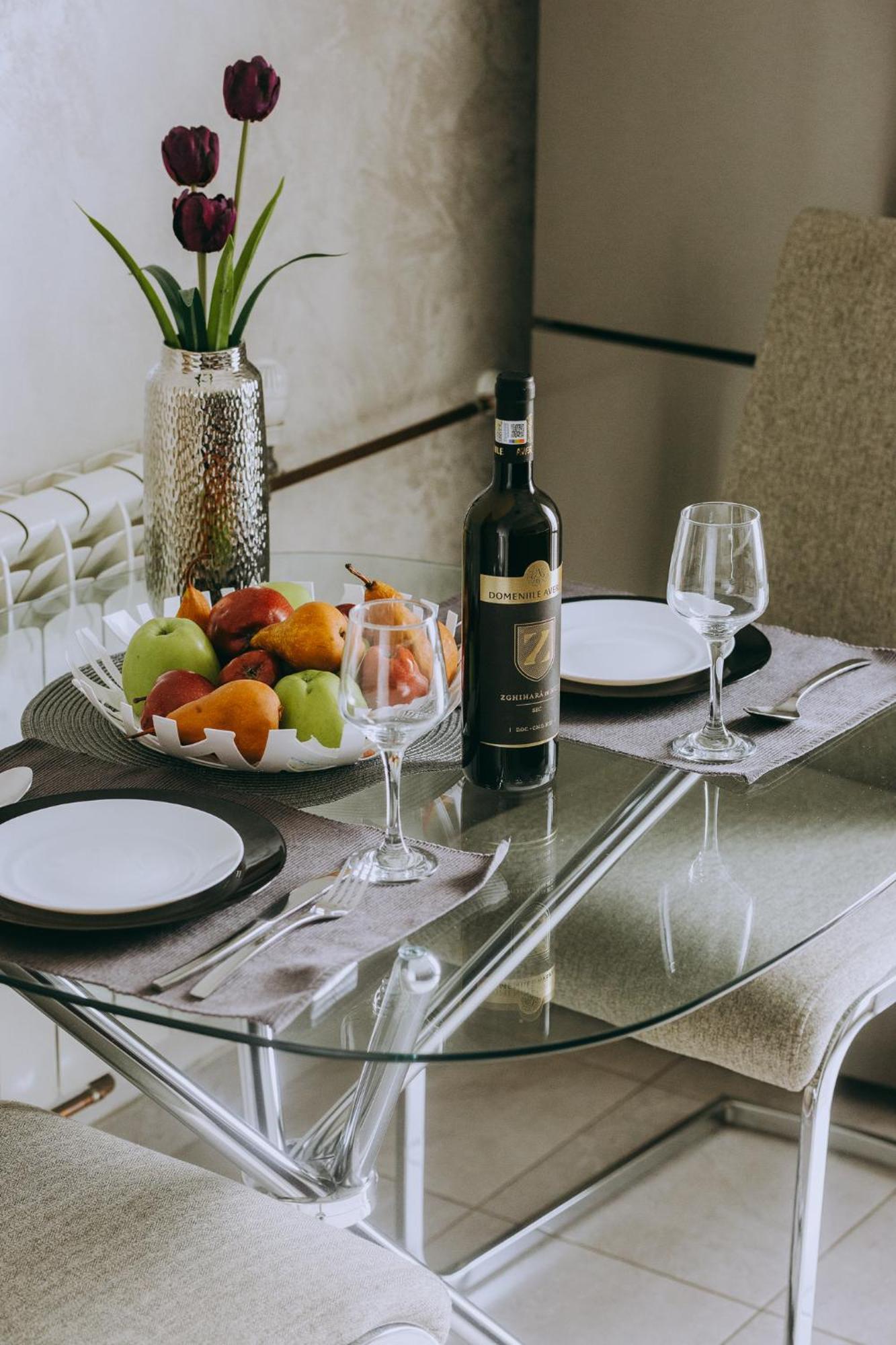Dina Lux Iasi Apartment Екстериор снимка