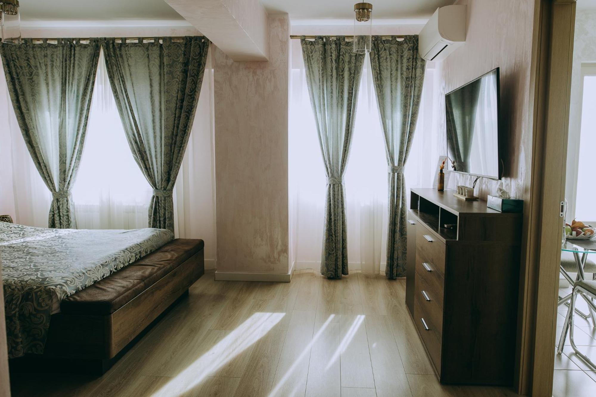 Dina Lux Iasi Apartment Екстериор снимка